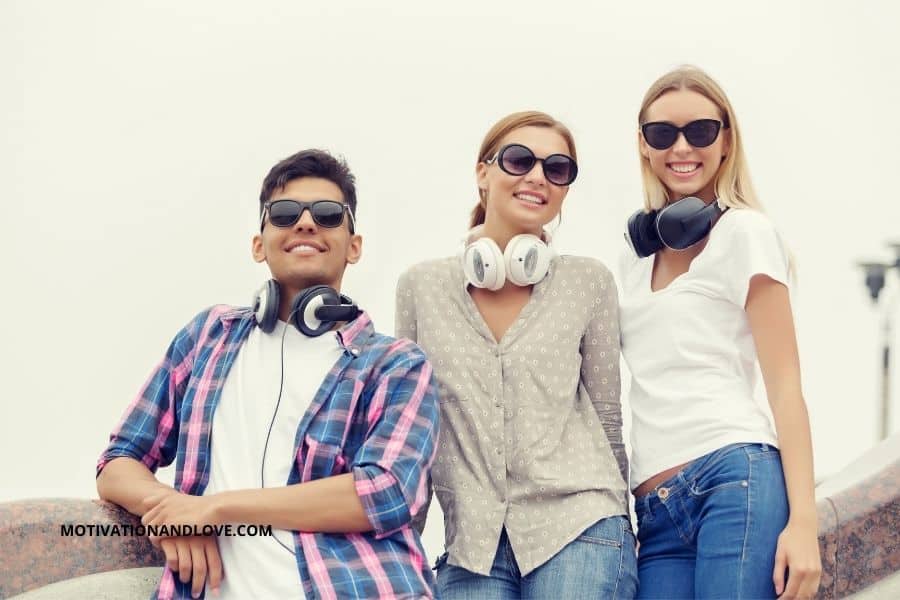 Trending Weekend Quotes for Friends