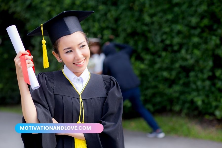 Happy Graduation Quotes for Sister with Congratulations Wishes